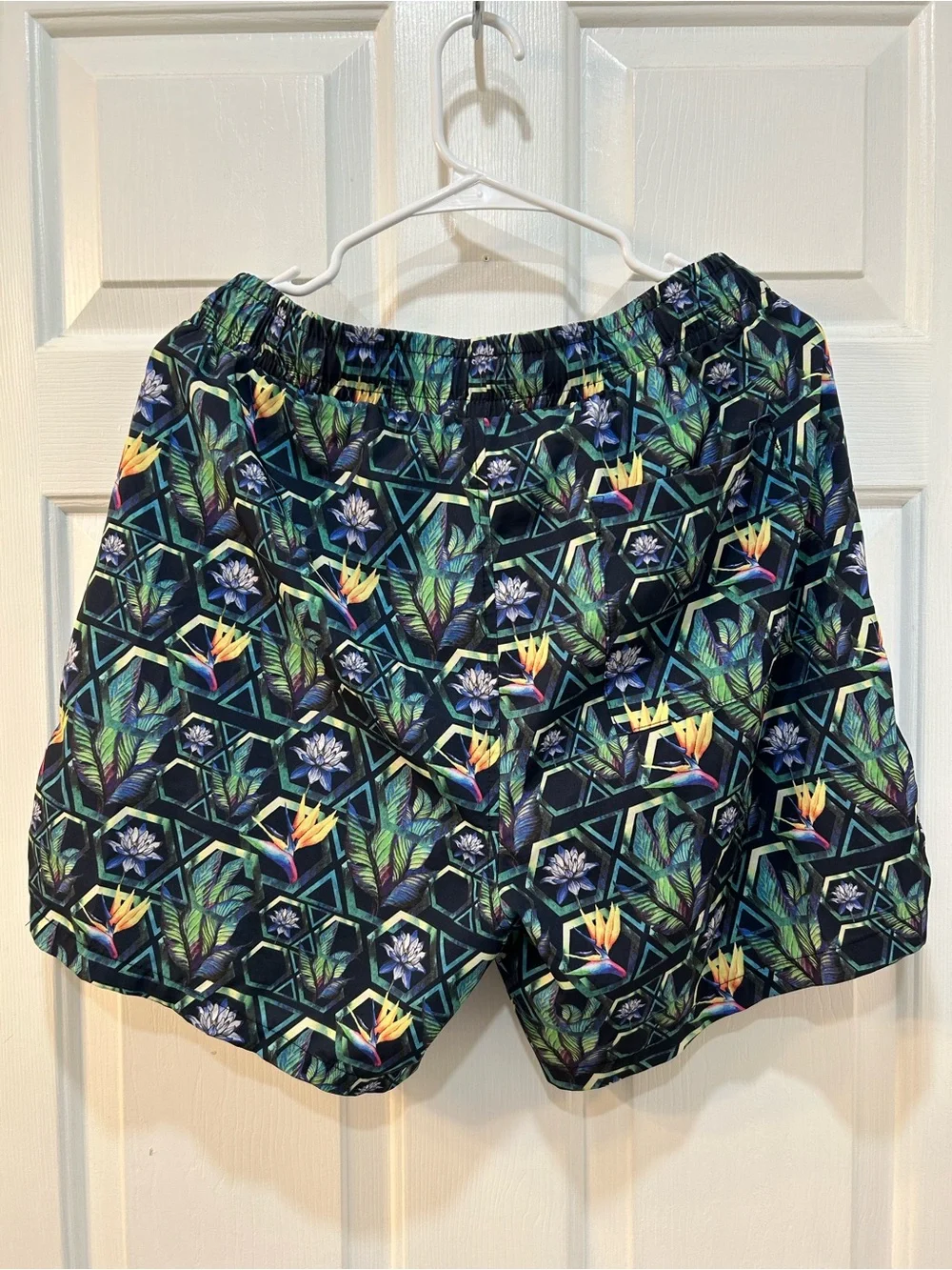 WESC Swim Shorts Men’s L Women’s XL Unisex Lotus Palm‎ Pull On Woven Drawstring